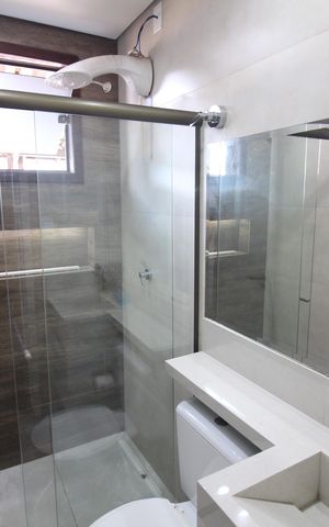 Casa à venda com 186m², 5 quartos e 3 vagasBanheiro 2