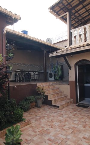 Casa à venda com 186m², 5 quartos e 3 vagasQuintal