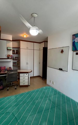 Apartamento à venda com 347m², 5 quartos e 2 vagas Apartamento à venda com 347m², 5 quartos e 2 vagasSuíte 2