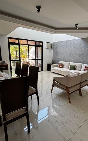 Apartamento à venda com 347m², 5 quartos e 2 vagas Apartamento à venda com 347m², 5 quartos e 2 vagasSala