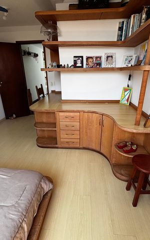 Apartamento à venda com 347m², 5 quartos e 2 vagas Apartamento à venda com 347m², 5 quartos e 2 vagasSuíte 4