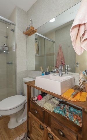 Apartamento à venda com 90m², 3 quartos e 1 vagaBanheiro da Suíte