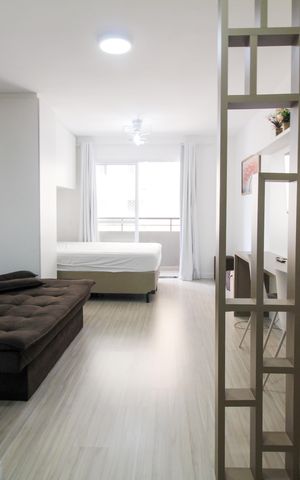 Studio à venda com 27m², 1 quarto e sem vaga Studio à venda com 27m², 1 quarto e sem vagaCozinha