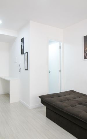 Studio à venda com 27m², 1 quarto e sem vaga Studio à venda com 27m², 1 quarto e sem vagaSala/Quarto