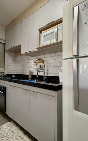 Apartamento para alugar com 84m², 2 quartos e 2 vagasCozinha 
