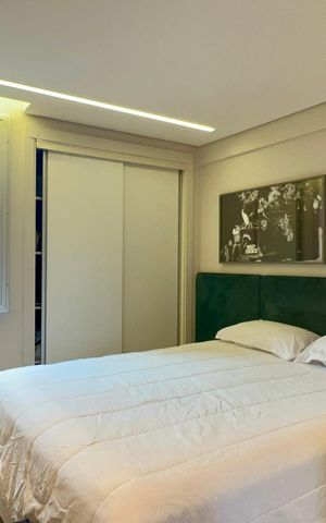 Apartamento à venda com 104m², 2 quartos e 2 vagas Apartamento à venda com 104m², 2 quartos e 2 vagasSuite
