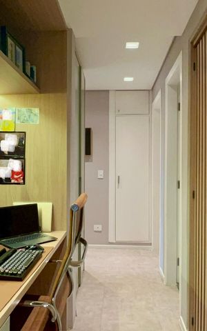 Apartamento à venda com 104m², 2 quartos e 2 vagas Apartamento à venda com 104m², 2 quartos e 2 vagasCorredor