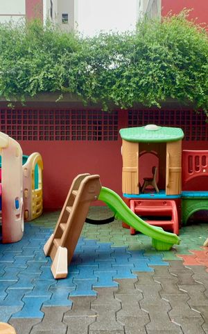 Apartamento à venda com 104m², 2 quartos e 2 vagas Apartamento à venda com 104m², 2 quartos e 2 vagasPlayground