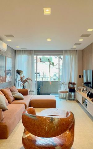 Apartamento à venda com 104m², 2 quartos e 2 vagas Apartamento à venda com 104m², 2 quartos e 2 vagasSala