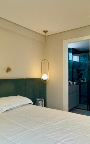 Apartamento à venda com 104m², 2 quartos e 2 vagas Apartamento à venda com 104m², 2 quartos e 2 vagasSuite