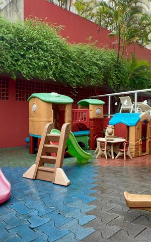 Apartamento à venda com 104m², 2 quartos e 2 vagas Apartamento à venda com 104m², 2 quartos e 2 vagasPlayground