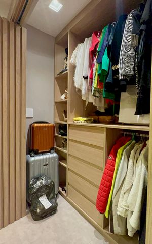 Apartamento à venda com 104m², 2 quartos e 2 vagas Apartamento à venda com 104m², 2 quartos e 2 vagasCloset