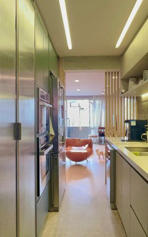Apartamento à venda com 104m², 2 quartos e 2 vagas Apartamento à venda com 104m², 2 quartos e 2 vagasCozinha