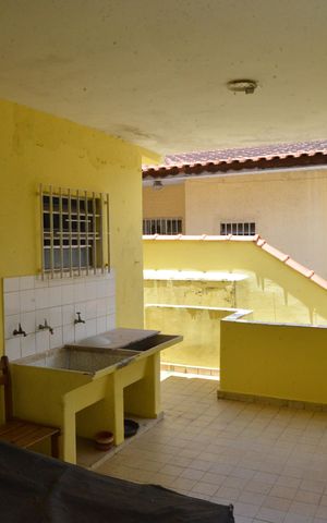 Casa à venda com 251m², 2 quartos e 3 vagasÁrea de Serviço