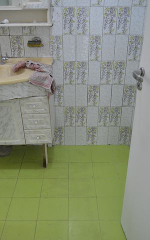 Casa à venda com 251m², 2 quartos e 3 vagasBanheiro Social