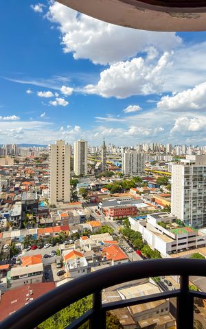 Apartamento à venda com 229m², 4 quartos e 3 vagas Apartamento à venda com 229m², 4 quartos e 3 vagasVaranda do Quarto 2