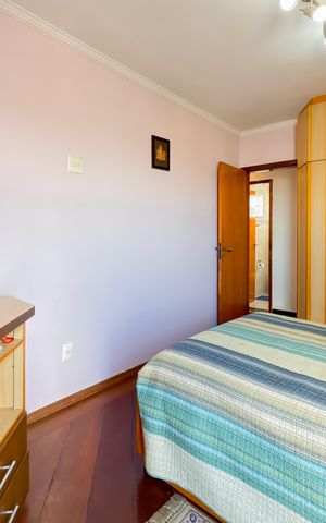 Apartamento à venda com 229m², 4 quartos e 3 vagas Apartamento à venda com 229m², 4 quartos e 3 vagasQuarto 2