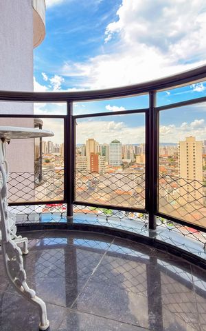 Apartamento à venda com 229m², 4 quartos e 3 vagas Apartamento à venda com 229m², 4 quartos e 3 vagasVaranda da Sala