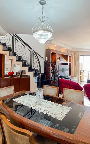 Apartamento à venda com 229m², 4 quartos e 3 vagas Apartamento à venda com 229m², 4 quartos e 3 vagasSala