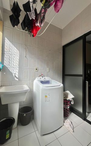 Apartamento à venda com 70m², 2 quartos e 1 vaga Apartamento à venda com 70m², 2 quartos e 1 vagaÁrea de Serviço