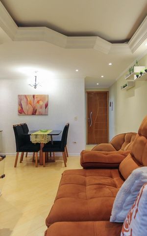 Apartamento à venda com 69m², 2 quartos e 1 vaga Apartamento à venda com 69m², 2 quartos e 1 vagaSala