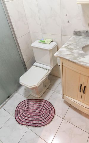 Apartamento à venda com 69m², 2 quartos e 1 vaga Apartamento à venda com 69m², 2 quartos e 1 vagaBanheiro
