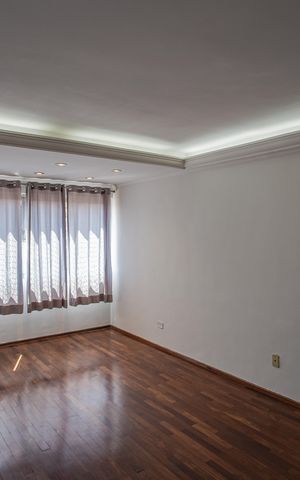Apartamento à venda com 72m², 2 quartos e 1 vagaSala 