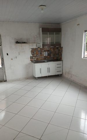 Casa à venda com 240m², 6 quartos e 1 vaga Casa à venda com 240m², 6 quartos e 1 vagaÁrea de serviço