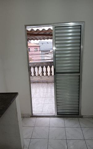 Casa à venda com 240m², 6 quartos e 1 vaga Casa à venda com 240m², 6 quartos e 1 vagaÁrea de serviço