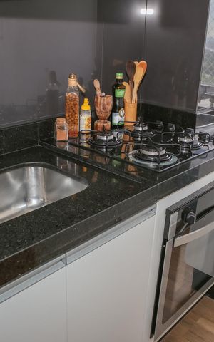Apartamento para alugar com 32m², 1 quarto e sem vaga Apartamento para alugar com 32m², 1 quarto e sem vagaCozinha e Área de Serviço