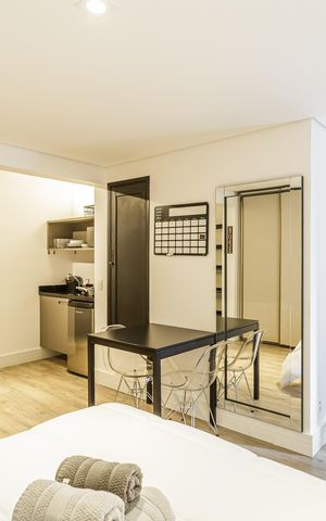 Studio para alugar com 37m², 1 quarto e 1 vaga Studio para alugar com 37m², 1 quarto e 1 vagaStudio