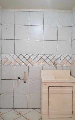 Casa à venda com 288m², 3 quartos e 2 vagasÁrea de Serviço