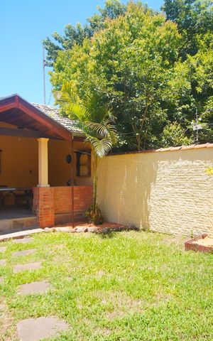 Casa à venda com 288m², 3 quartos e 2 vagasQuintal