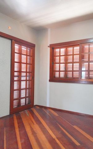 Casa à venda com 288m², 3 quartos e 2 vagasQuarto 2