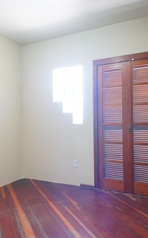 Casa à venda com 288m², 3 quartos e 2 vagasSuíte