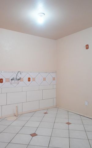 Casa à venda com 288m², 3 quartos e 2 vagascozinha 2