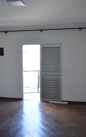 Casa à venda com 274m², 3 quartos e 4 vagasQuarto 1