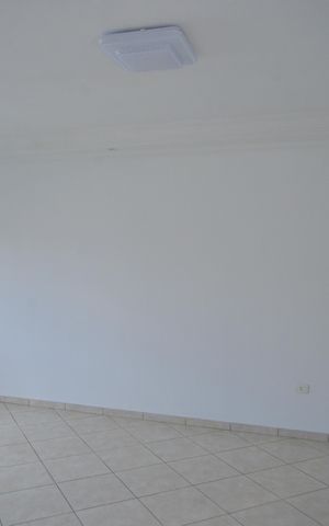 Casa à venda com 274m², 3 quartos e 4 vagasSala