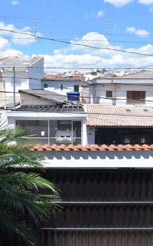 Casa à venda com 274m², 3 quartos e 4 vagasSala