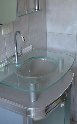 Casa à venda com 274m², 3 quartos e 4 vagasBanheiro da Suíte 2