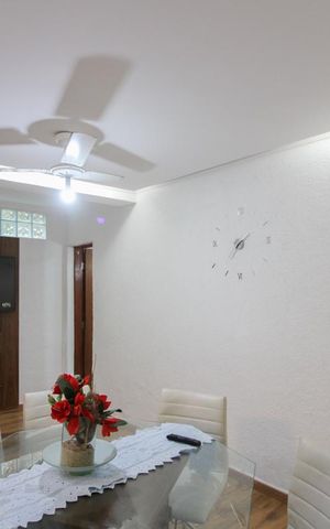 Casa à venda com 240m², 4 quartos e 4 vagas Casa à venda com 240m², 4 quartos e 4 vagasSala de Jantar