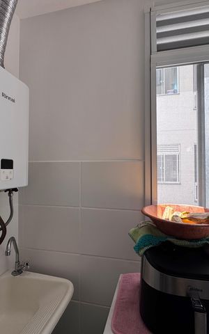 Apartamento à venda com 44m², 2 quartos e 1 vaga Apartamento à venda com 44m², 2 quartos e 1 vagaCozinha e Área de Serviço