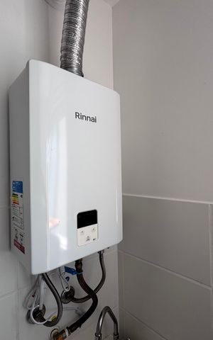 Apartamento à venda com 44m², 2 quartos e 1 vaga Apartamento à venda com 44m², 2 quartos e 1 vagaCozinha e Área de Serviço