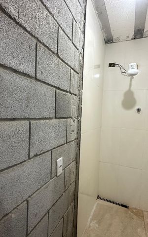 Casa à venda com 300m², 4 quartos e 8 vagas Casa à venda com 300m², 4 quartos e 8 vagasBanheiro da Suíte 4