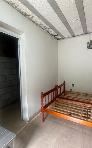 Casa à venda com 300m², 4 quartos e 8 vagas Casa à venda com 300m², 4 quartos e 8 vagasSuíte 4