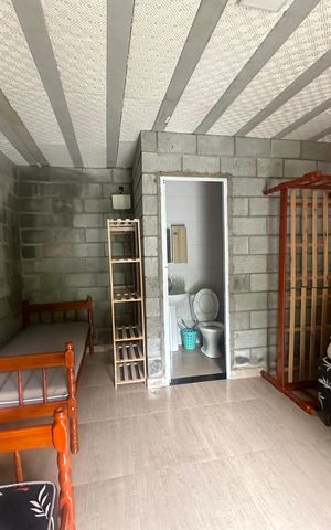 Casa à venda com 300m², 4 quartos e 8 vagas Casa à venda com 300m², 4 quartos e 8 vagasSuíte 1