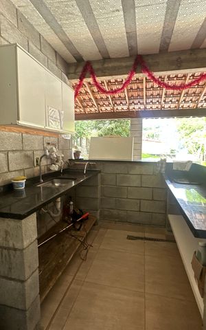Casa à venda com 300m², 4 quartos e 8 vagas Casa à venda com 300m², 4 quartos e 8 vagasSala/Cozinha