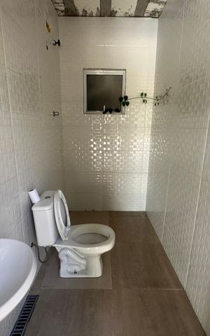 Casa à venda com 300m², 4 quartos e 8 vagas Casa à venda com 300m², 4 quartos e 8 vagasBanheiro 2