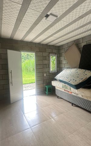 Casa à venda com 300m², 4 quartos e 8 vagas Casa à venda com 300m², 4 quartos e 8 vagasSuíte 2