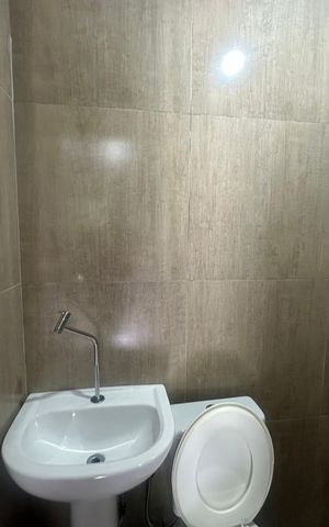 Casa à venda com 300m², 4 quartos e 8 vagas Casa à venda com 300m², 4 quartos e 8 vagasBanheiro da Suíte 3